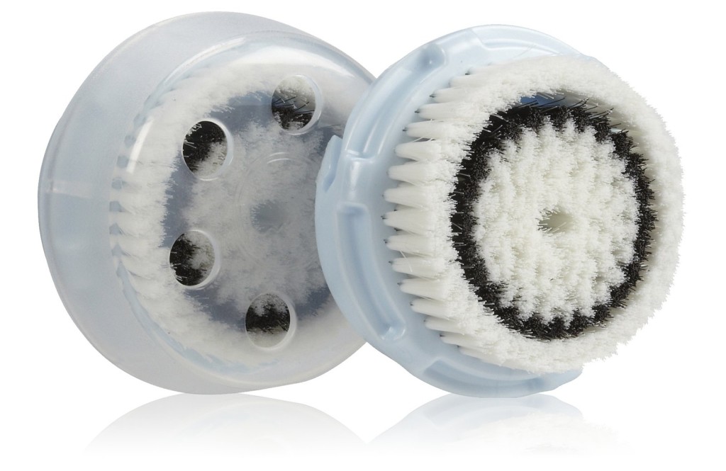 clarisonic-Cleanser-brush
